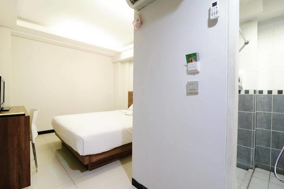 ג'קרטה Legreen Suite Tebet מראה חיצוני תמונה