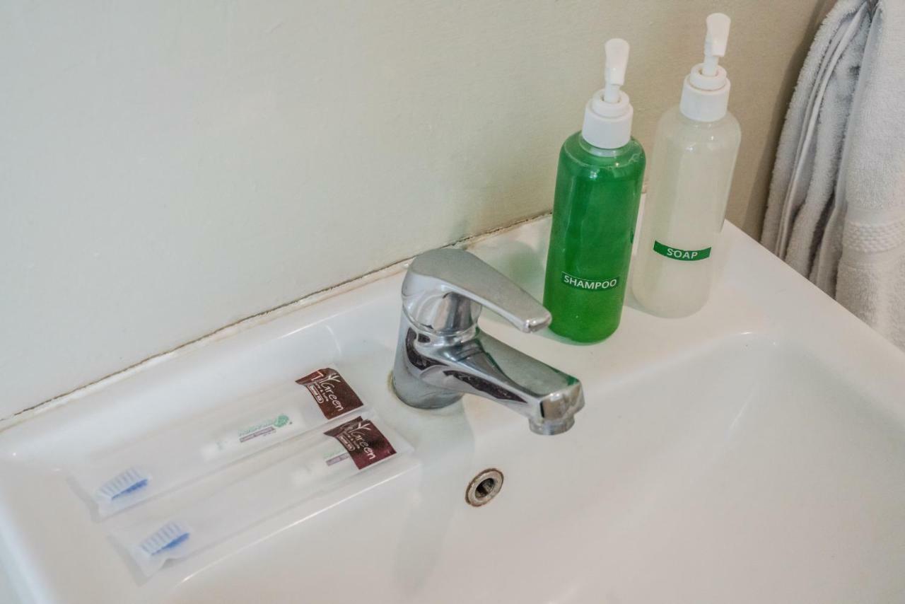 ג'קרטה Legreen Suite Tebet מראה חיצוני תמונה